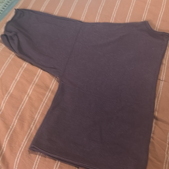 Sweater - Picture 5 of 5